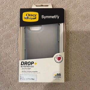 OtterBox White Symmetry Case for iPhone